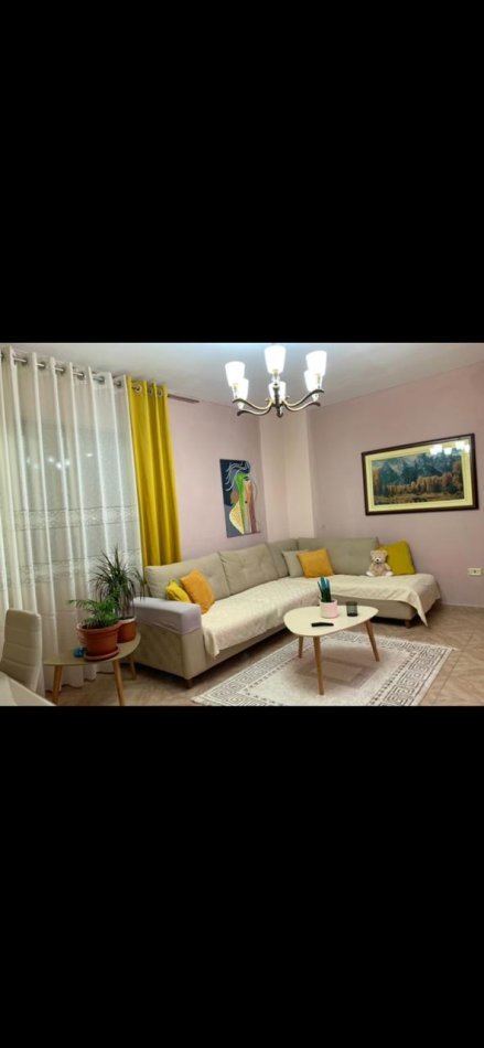 Tirane, jap me qera apartament 1+1+Aneks+Ballkon , 77 m² 421 € (Viktor Eftimiu)
