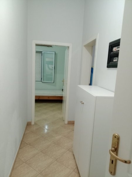 Tirane, shitet shtepi 2+1+Ballkon Kati 2, 240 m² 270.000 € (ALLIAS-TIRANË)