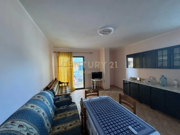 Durres, jepet me qera apartament 1+1 Kati 3, 70 m² 350 € (Vollga)