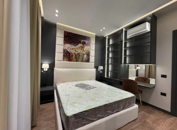 Tirane, jepet me qera apartament 1+1 Kati 5, 70 m² 900 € (Rruga Kavajes, Kompleksi Deliorgji)