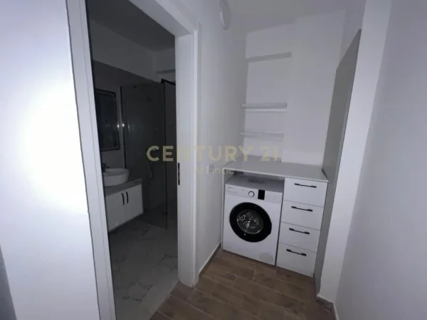 Durres, shitet 1+1 Kati 2, 75 m² 120.000 € (Plazh Hekurudha)
