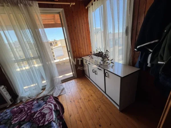Shqiperi, shitet 1+1+Ballkon Kati 5, 60 m² 75.000 € (SHKEMBI I KAVAJES !)