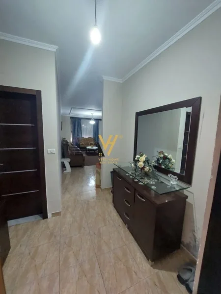 Tirane, jepet me qera apartament 2+1+Ballkon Kati 2, 110 m² 500 € (ASTIR)