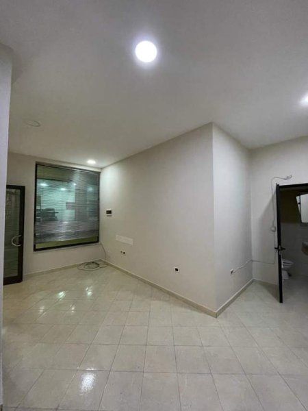 Tirane, shitet zyre Kati 0, 25 m² 65.000 Euro (Qemal Stafa)