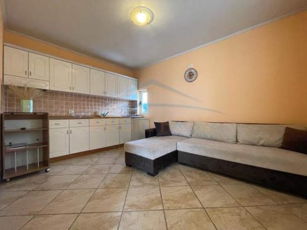Tirane, shitet apartament 1+1+BLK Kati 5, 48 m² 120.000 Euro (5 MAJ)