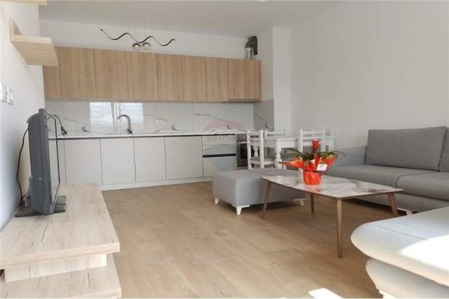 Tirane, apartament duplex 2+1+BLK Kati 5, 106 m² 450 Euro (Prane shkolles se Bashkuar, QSUT)