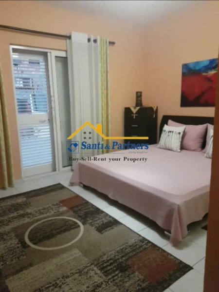 Tirane, jap me qera Vile 3+1+A+BLK Kati 2, 120 m² 1.000 Euro (Rruga Elbasanit)