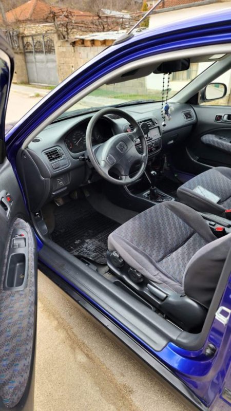 Korce, shes makine Honda Civic Viti 1999, 2.000 Euro