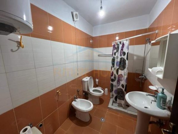 Korce, shitet apartament 2+1+BLK Kati 5, 125 m² 68.700 Euro (Lagjia 18, Korçë)