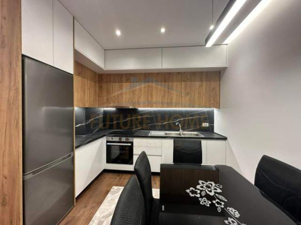 Tirane, shitet apartament 2+1+BLK Kati 3, 117 m² 206.000 Euro (Teodor Keko)
