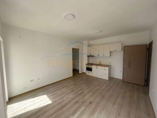 Korce, shitet apartament 1+1+BLK Kati 1, 55 m² 40.000 Euro (1 Maji)