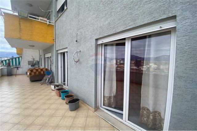 Tirane, shitet apartament 2+1+BLK Kati 5, 122 m² 115.000 Euro (Astir)