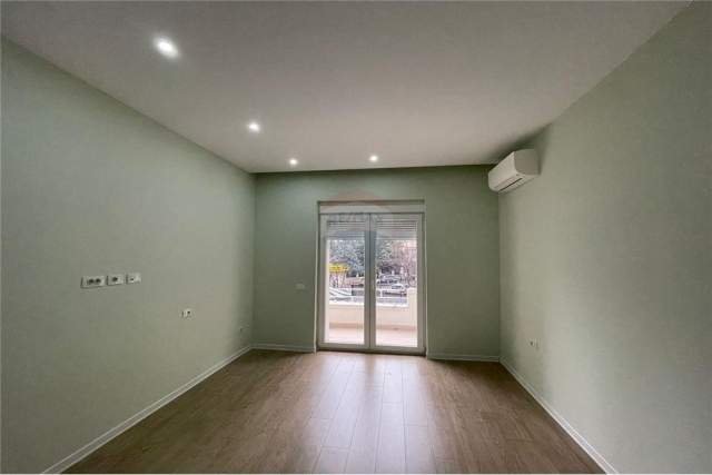 Tirane, shitet apartament 2+1+BLK Kati 2, 68 m² 150.000 Euro (Rruga e Elbasanit)