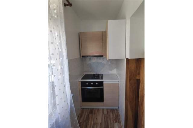Tirane, jepet me qera apartament 2+1+BLK Kati 2, 78 m² 450 Euro (Thanas Ziko)