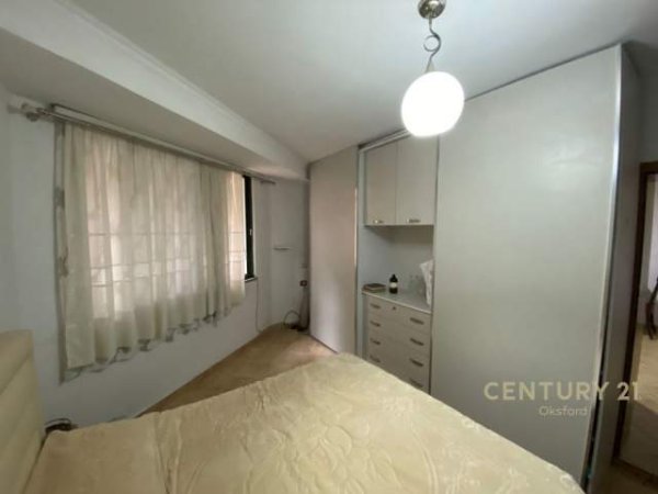 Tirane, jepet me qera apartament 2+1+BLK Kati 1, 110 m² 450 Euro (21 Dhjetori)