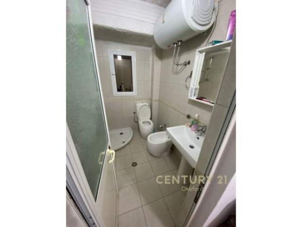 Tirane, jepet me qera apartament 2+1+BLK Kati 1, 110 m² 450 Euro (21 Dhjetori)