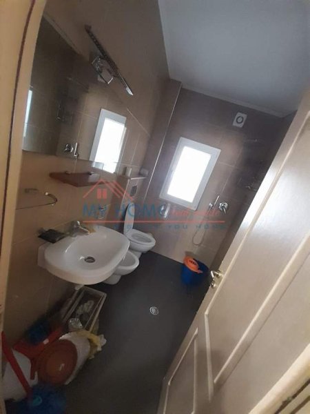 Tirane, shitet apartament 3+1+BLK 90 m² 114.000 Euro (hysen xhura)