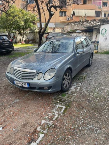Tirane, shes makine Benz 220 Evo Viti 2007, 6.500 Euro