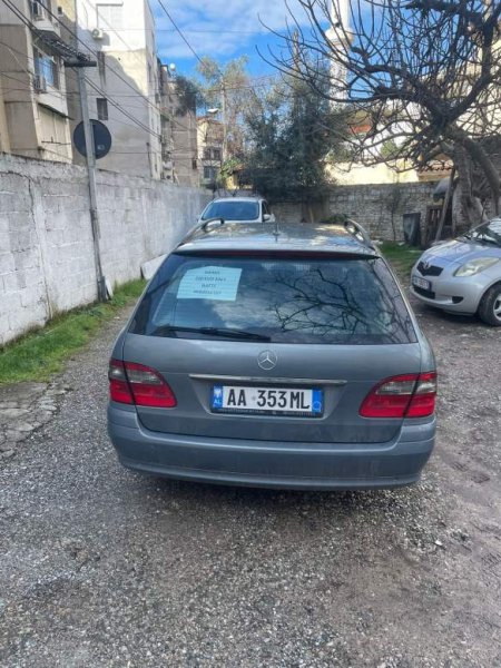 Tirane, shes makine Benz 220 Evo Viti 2007, 6.500 Euro