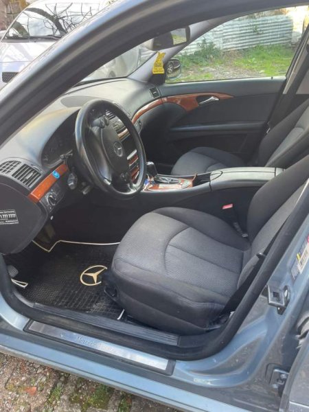 Tirane, shes makine Benz 220 Evo Viti 2007, 6.500 Euro