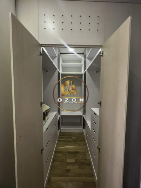 Tirane, jepet me qera apartament 2+1+BLK Kati 1, 96 m² 750 Euro (QENDER)