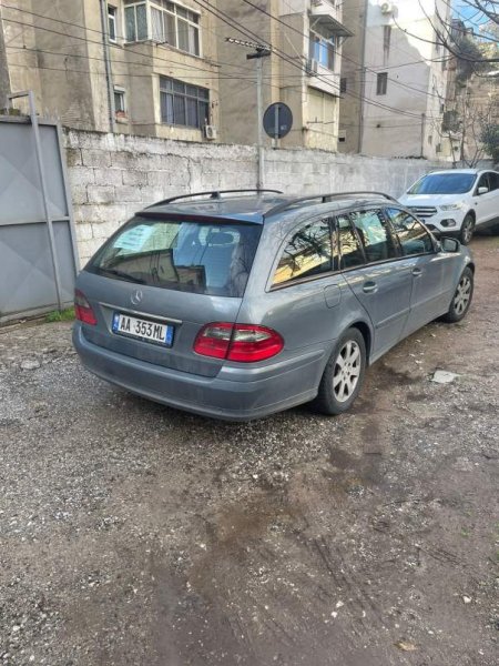 Tirane, shes makine Benz 220 Evo Viti 2007, 6.500 Euro
