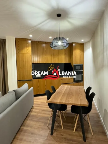 Tirane, shitet apartament 2+1+Ballkon Kati 7, 70 m² 280.000 € (Prane Liqenit Artificial - ID 41211849)