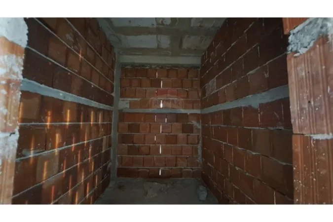 Vlore, shitet apartament 1+1+Ballkon Kati 4, 49 m² (Lungomare)