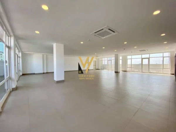 Tirane, shitet zyre Kati 1, 113 m² 678.000 € (MYSLYM SHYRI)