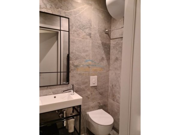 Tirane, jepet me qera apartament 1+1 Kati 2, 50 m² 600 € (LIQENI I THATE)