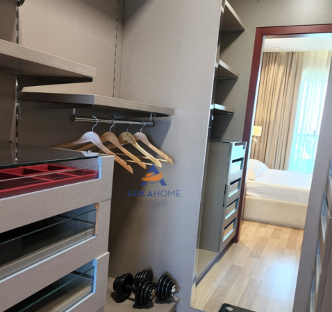 JEPET ME QERA 2+1+Ballkon Kati 19, 95 m² 1.600 € (Ambasdor 3)
