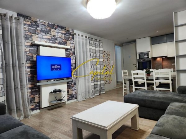 Tirane, jepet me qera apartament 2+1 Kati 1, 95 m² 550 € (KODRA E DIELLIT)