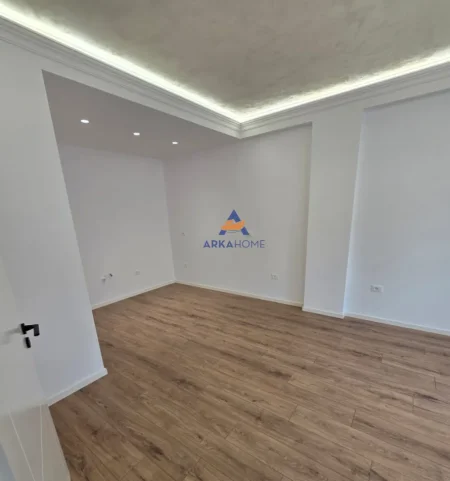SHITET APARTAMENT 2+1 Kati 7, 97 m² 210.000 € (Rruga e Kavajes)