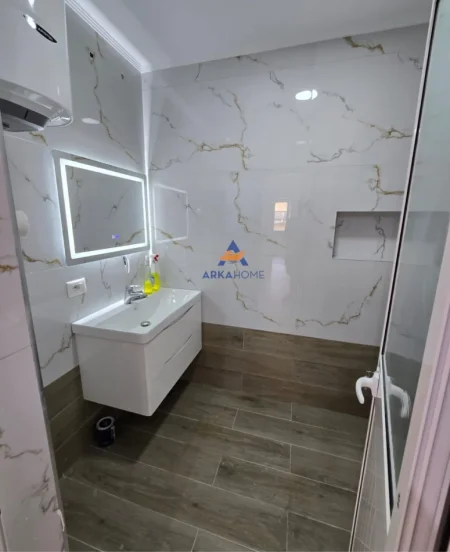 SHITET APARTAMENT 2+1 Kati 7, 97 m² 210.000 € (Rruga e Kavajes)