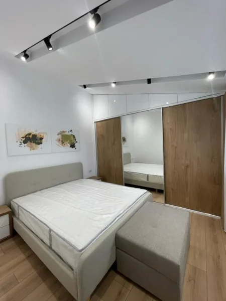 Tirane, shitet apartament 1+1+Ballkon Kati 8, 53 m² 89.000 € (Don Bosko)