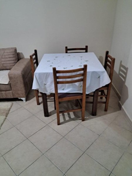 Tirane, jepet me qera 1+1+Ballkon Kati 2, 65 m² 400 € (Astir, Bar Artisti)