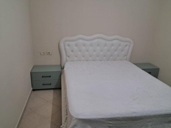 Tirane, jepet me qera 1+1+Ballkon Kati 2, 65 m² 400 € (Astir, Bar Artisti)