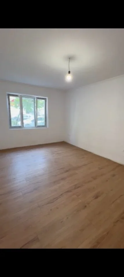 Tirane, shitet apartament 2+1 Kati 1, 70 m² 118.000 € (Rruga Xhanfize Keko)