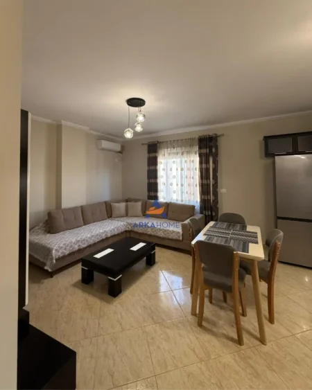 SHITET APARTAMENT 2+1+ BALLKON TE WELLI,PRANË RRETHIT,UNAZA E RE, 155.000 EURO