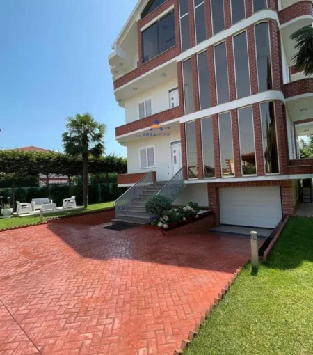 SHITET VILA NE INSTITUT 400.000 EURO