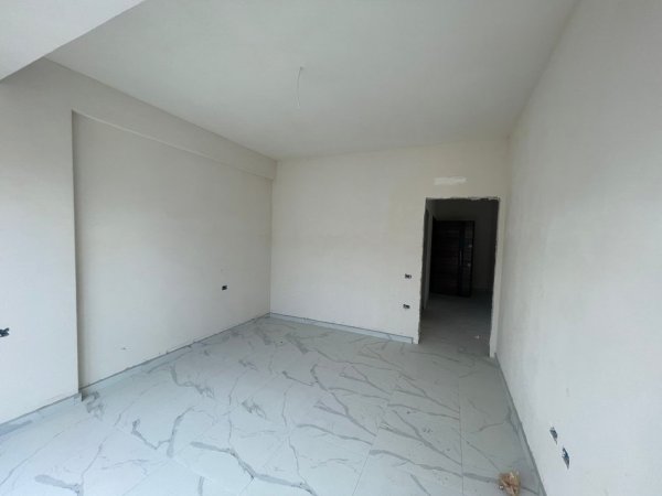 Tirane, shitet apartament 2+1+Ballkon Kati 6, 114 m² 148.000 € (Astir, Kompleksi Urban Gate)