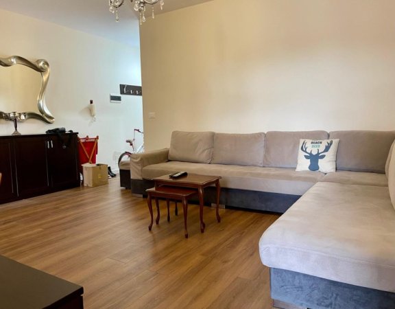 Tirane, shes apartament 1+1+Aneks+Ballkon Kati 11, 64 m² 150.000 € (Komuna e Parisit, perballe Lulishtes)