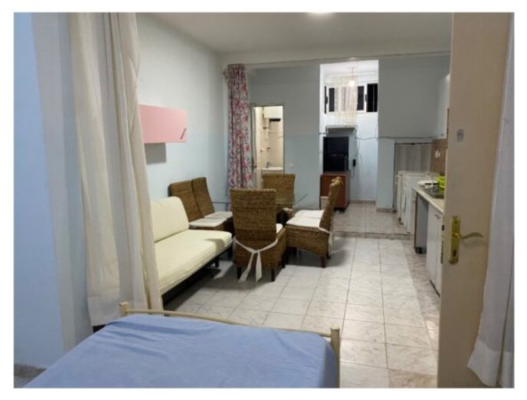 Tirane, jepet me qera garsonier 3 Katshe Kati 1, 40 m² 350 € (Shkolla e Baletit)