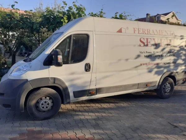 Tirane, shitet Furgon Fiat ducato maxi Nafte, e bardhë manuale Kondicioner 154.999 km 10.000 €