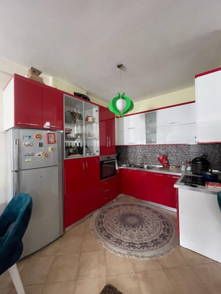 Tirane, shitet apartament 1+1+Ballkon Kati 6, 79 m² 98.000 € (Misto Mame)