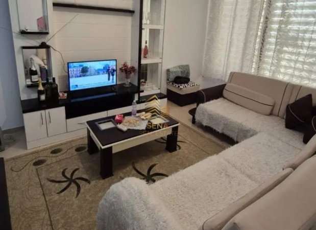 Tirane, jepet me qera apartament 1+1+Ballkon Kati 2, 65 m² 450 € (Rruga 3 Deshmoret)