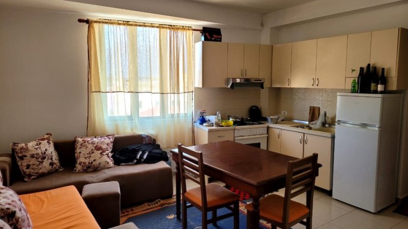 Tirane, jepet me qera apartament 1+1+Ballkon Kati 1, 55 m² 280 € (Sauk i Vjeter)