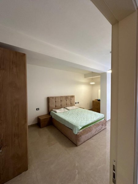 Tirane, jepet me qera apartament 1+1+Ballkon Kati 6, 65 m² 600 € (Myslym Shyri)