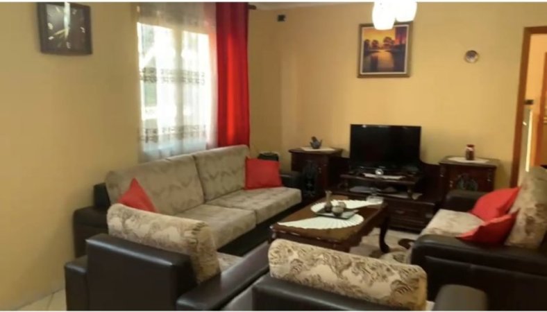 Tirane, jepet me qera apartament 2+1+Aneks+Ballkon Kati 3, 72 m² 500 € (Rr. Bardhyl)