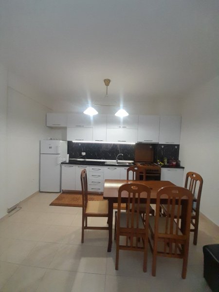 Tirane, jepet me qera apartament 1+1+Ballkon Kati 7, 70 m² 390 € (Rruga Loni Ligori ,Astir)